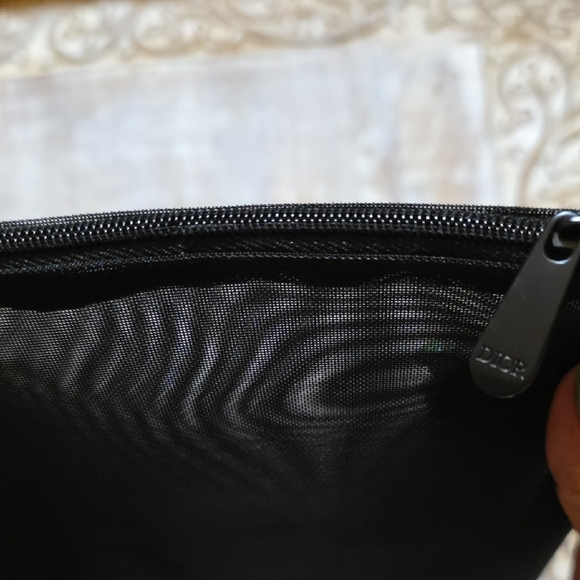 Christian Dior Mesh Zip Pouch – Black (New in Box) - Picture 3 of 5